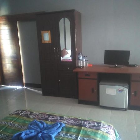Ridho Malik Hotel Bumbang Extérieur photo