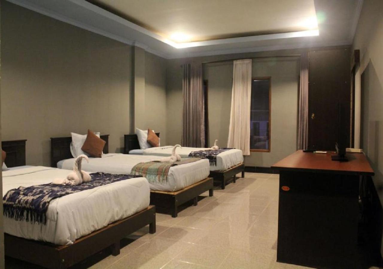 Ridho Malik Hotel Bumbang Extérieur photo