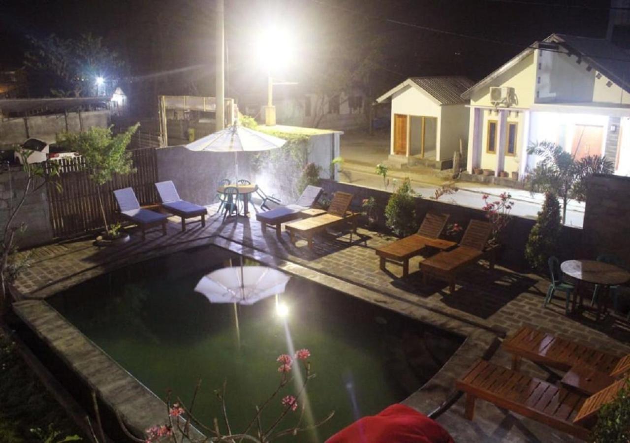 Ridho Malik Hotel Bumbang Extérieur photo
