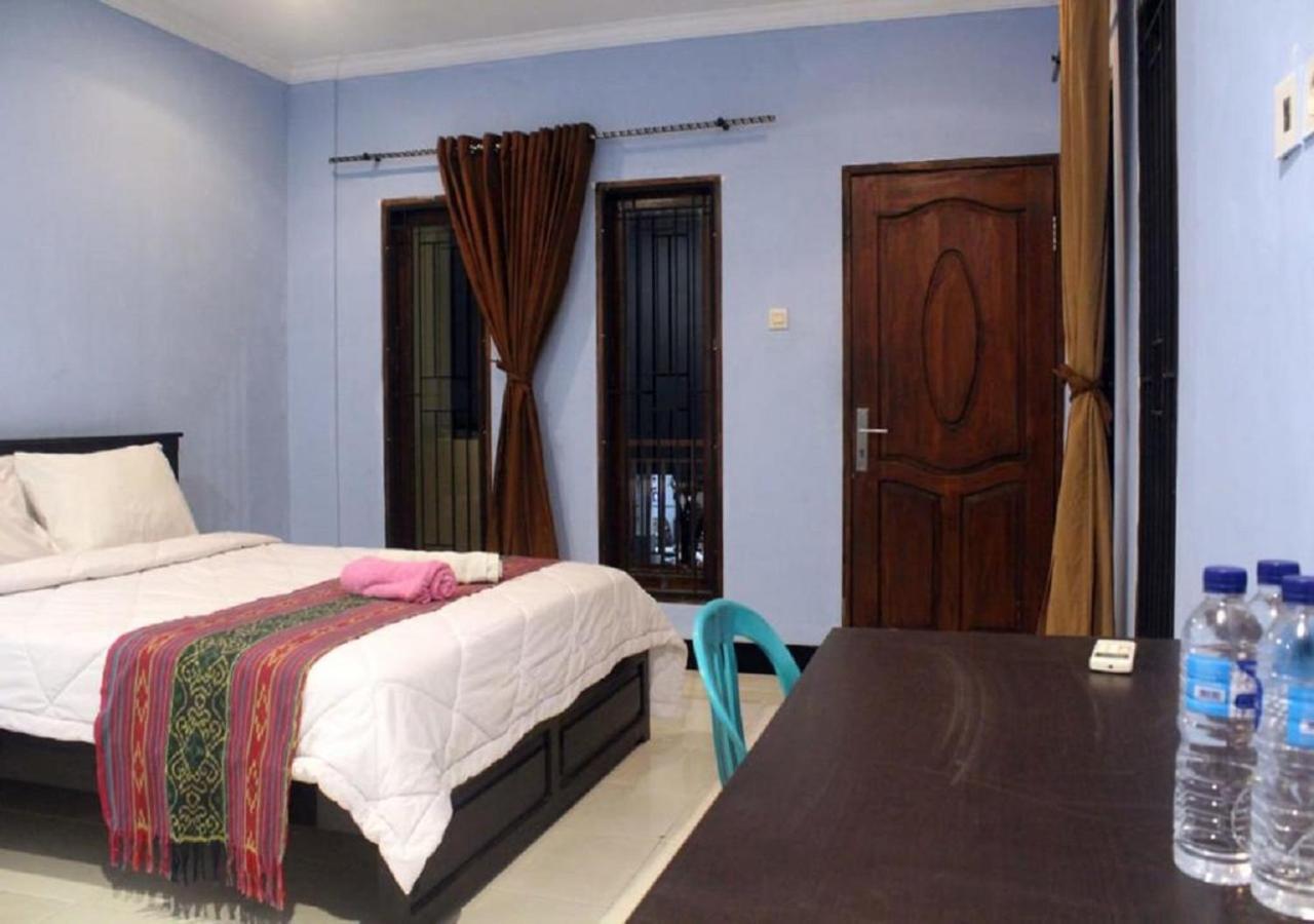 Ridho Malik Hotel Bumbang Extérieur photo