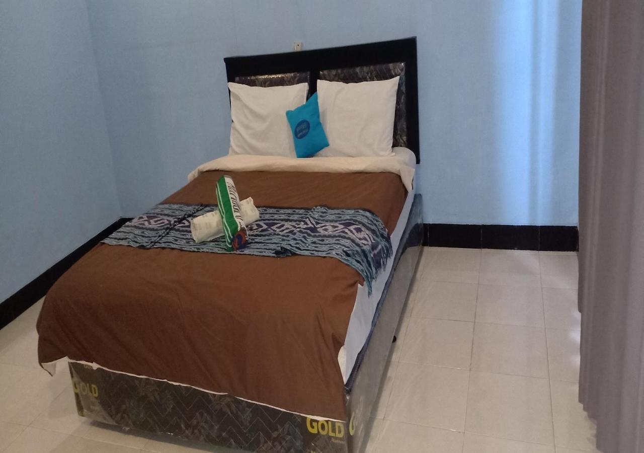Ridho Malik Hotel Bumbang Extérieur photo