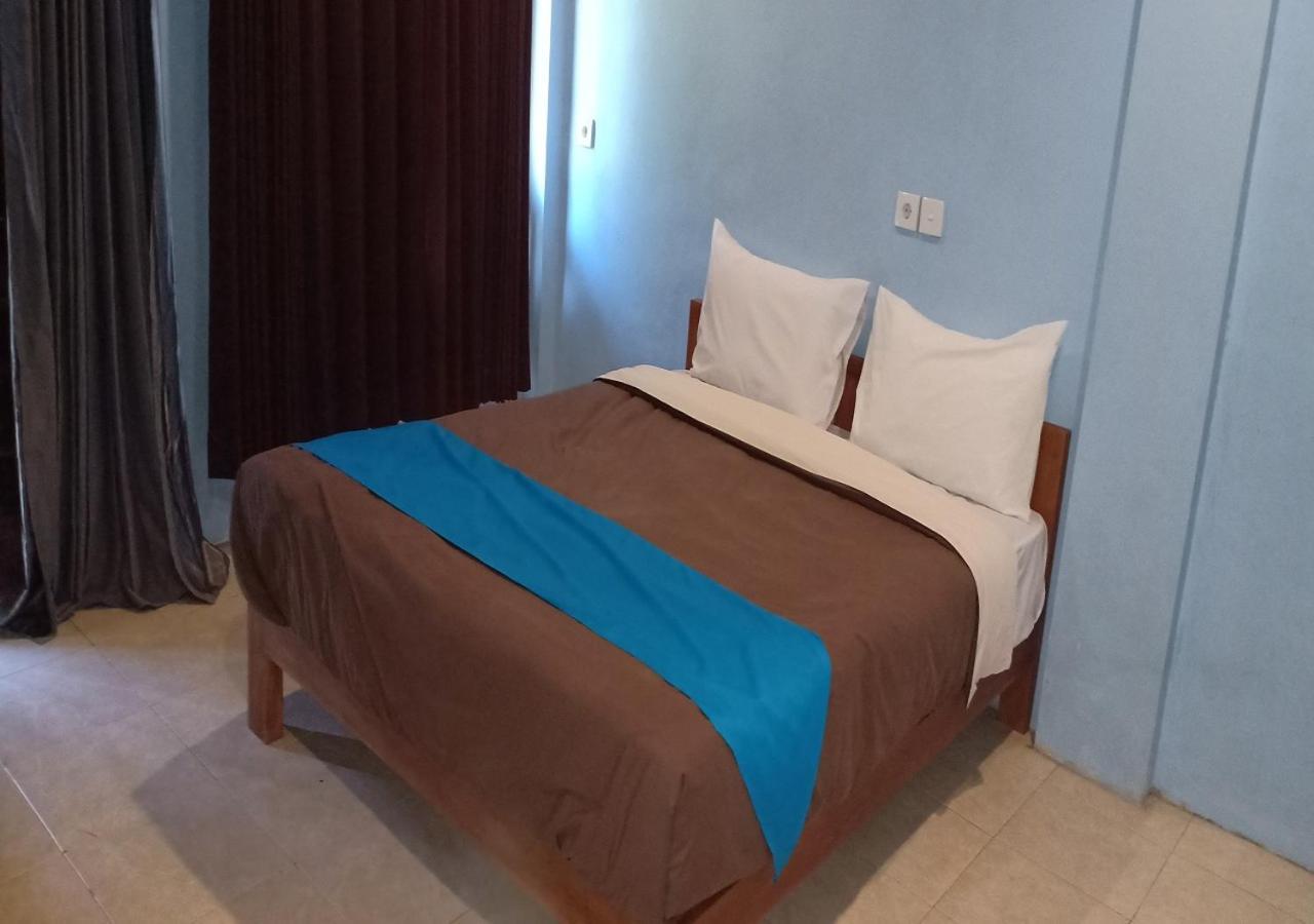 Ridho Malik Hotel Bumbang Extérieur photo