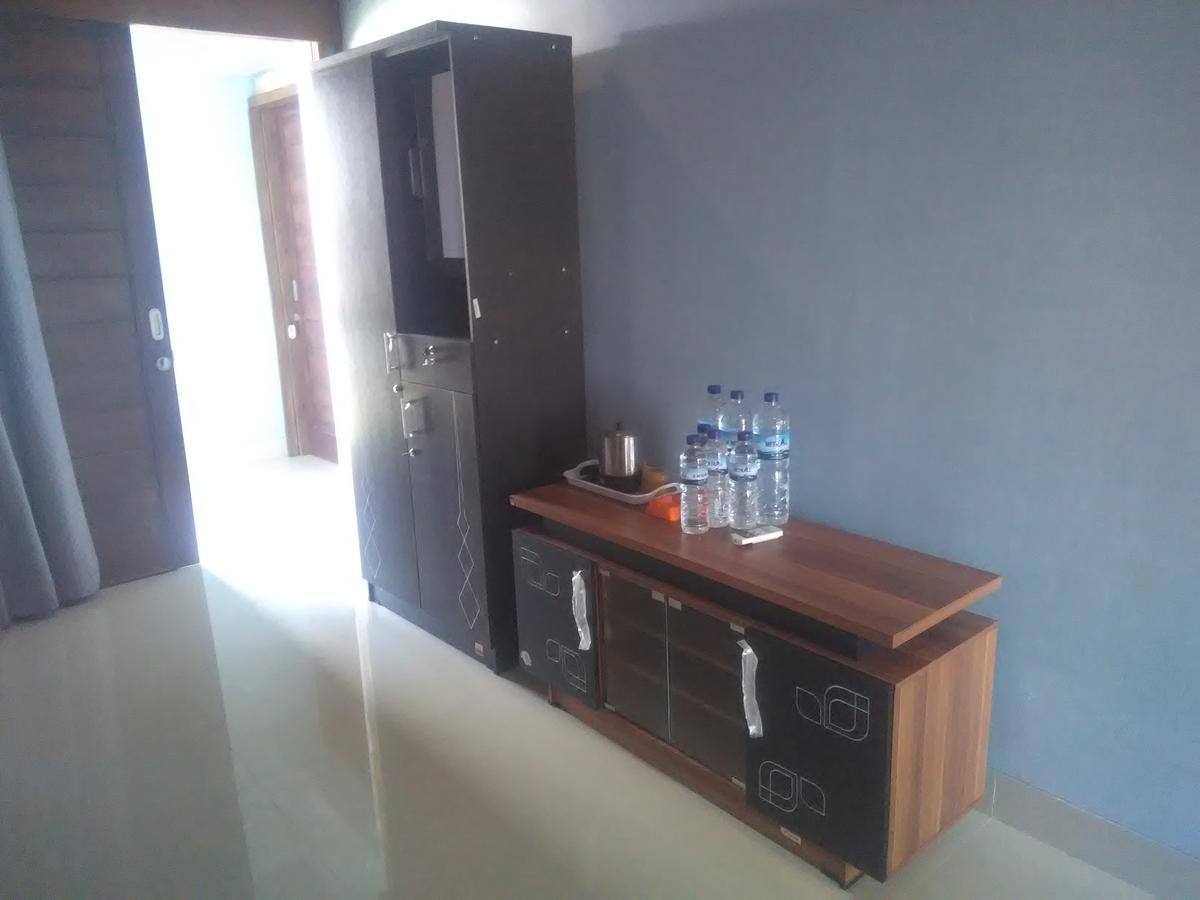 Ridho Malik Hotel Bumbang Extérieur photo