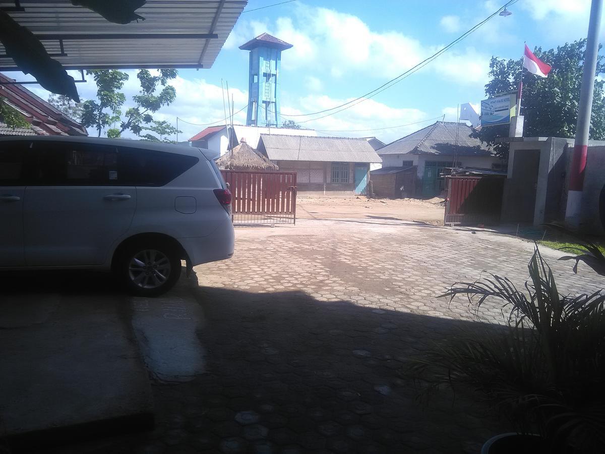 Ridho Malik Hotel Bumbang Extérieur photo